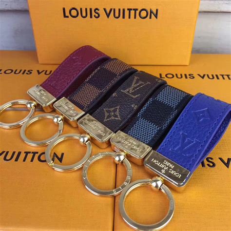 Replica lv keychain 